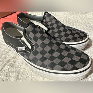 Black/pewter Checkerboard VANS